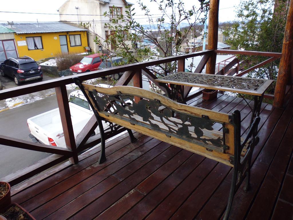 Arwen Mesheken Apart Hotel Ushuaia Exterior photo